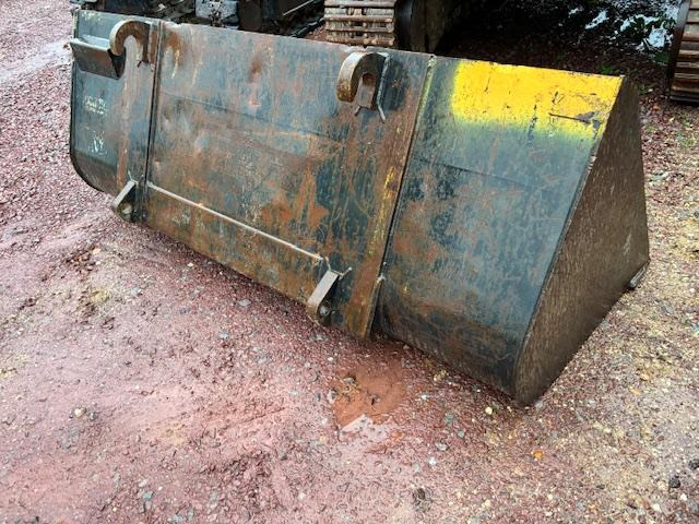 JCB TELESCOPIQUE 2M20 - Rakodókanál: 4 kép. JCB TELESCOPIQUE 2M20 - Rakodókanál: 4 kép.