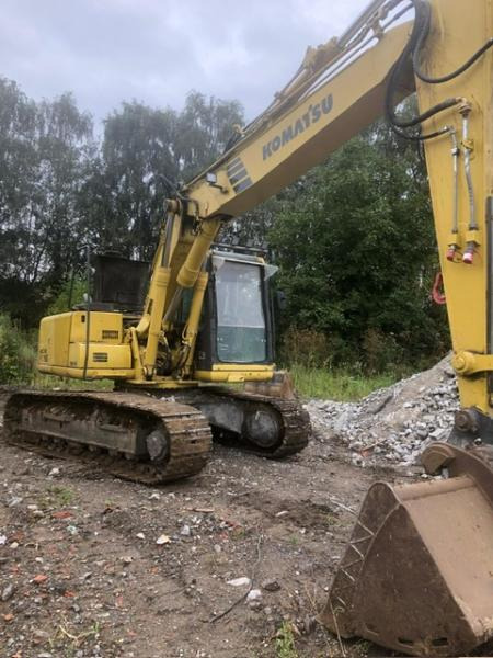 Komatsu PC 160-6K - Lánctalpas kotró: 1 kép. Komatsu PC 160-6K - Lánctalpas kotró: 1 kép.