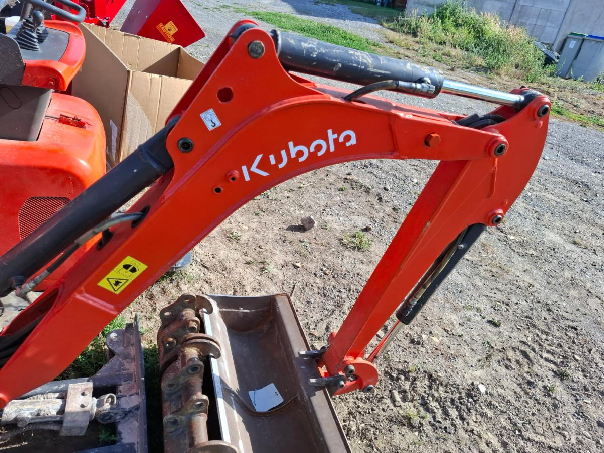 Kubota K 008-3 - Minikotró: 5 kép. Kubota K 008-3 - Minikotró: 5 kép.