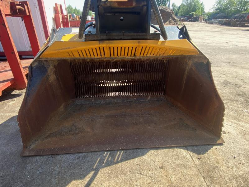 MB HDS 323 - Rakodókanál - Építőipari gépek: 1 kép. MB HDS 323 - Rakodókanál - Építőipari gépek: 1 kép.