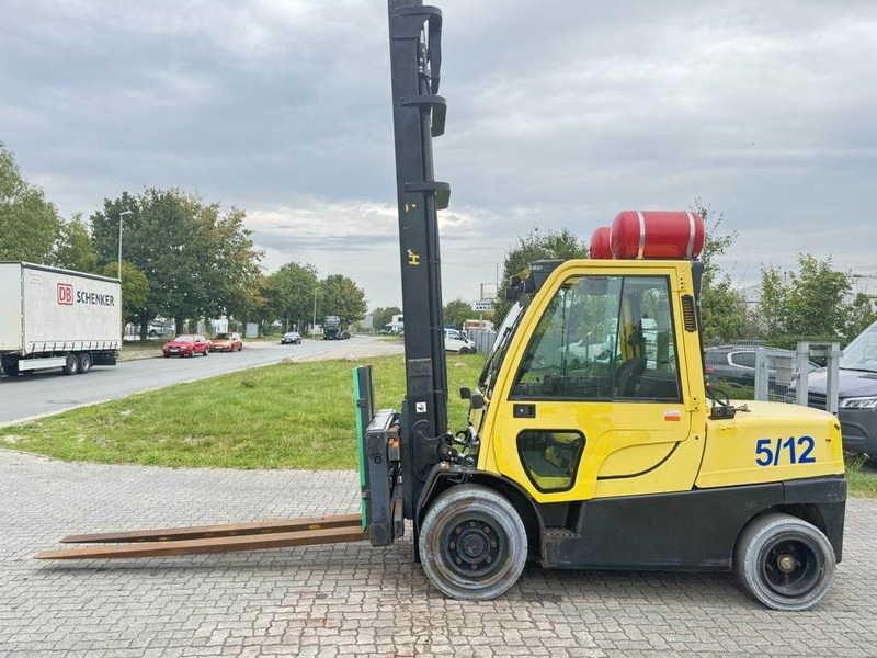 Hyster H5.5FT - Gázüzemű targonca: 2 kép. Hyster H5.5FT - Gázüzemű targonca: 2 kép.