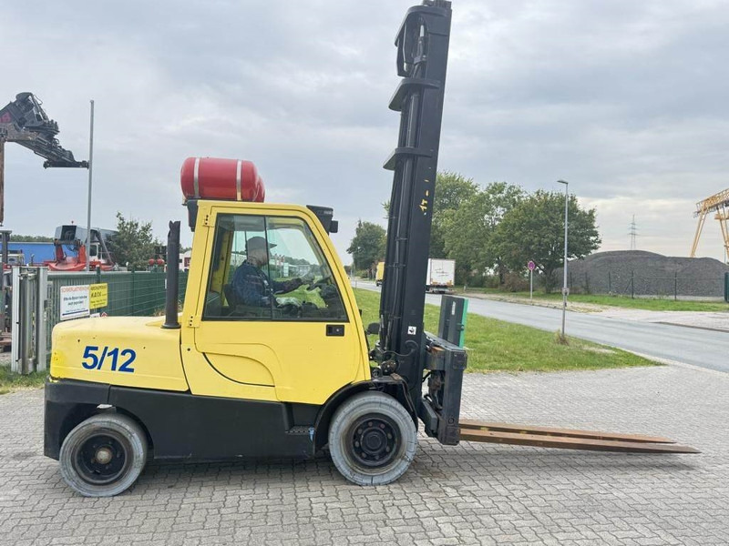 Hyster H5.5FT - Gázüzemű targonca: 1 kép. Hyster H5.5FT - Gázüzemű targonca: 1 kép.