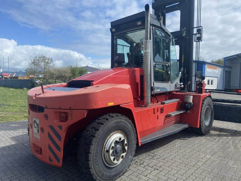 Kalmar DCE70-35E4 - Konténer targoncá: 4 kép. Kalmar DCE70-35E4 - Konténer targoncá: 4 kép.