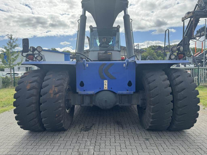 Kalmar DRF450-60S5K - Konténerrakodó: 4 kép. Kalmar DRF450-60S5K - Konténerrakodó: 4 kép.