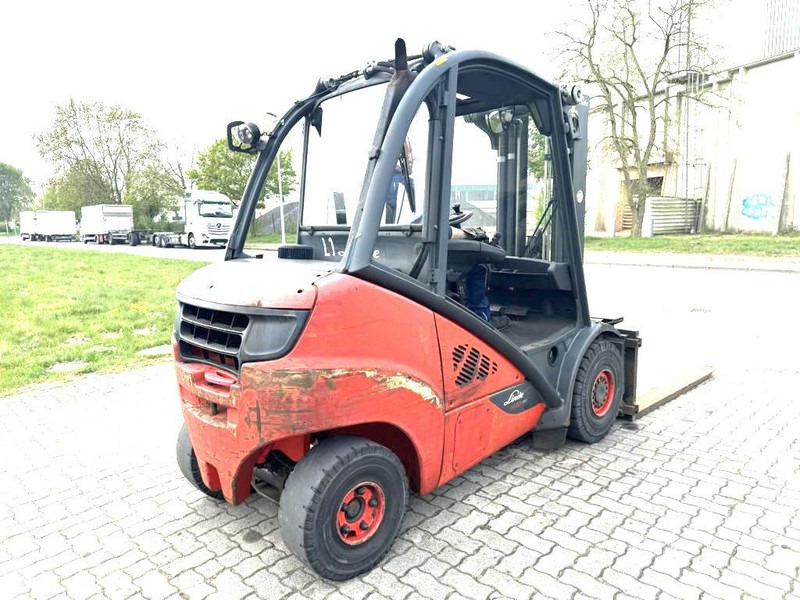Linde H30D-02 - Dízel targonca: 4 kép. Linde H30D-02 - Dízel targonca: 4 kép.