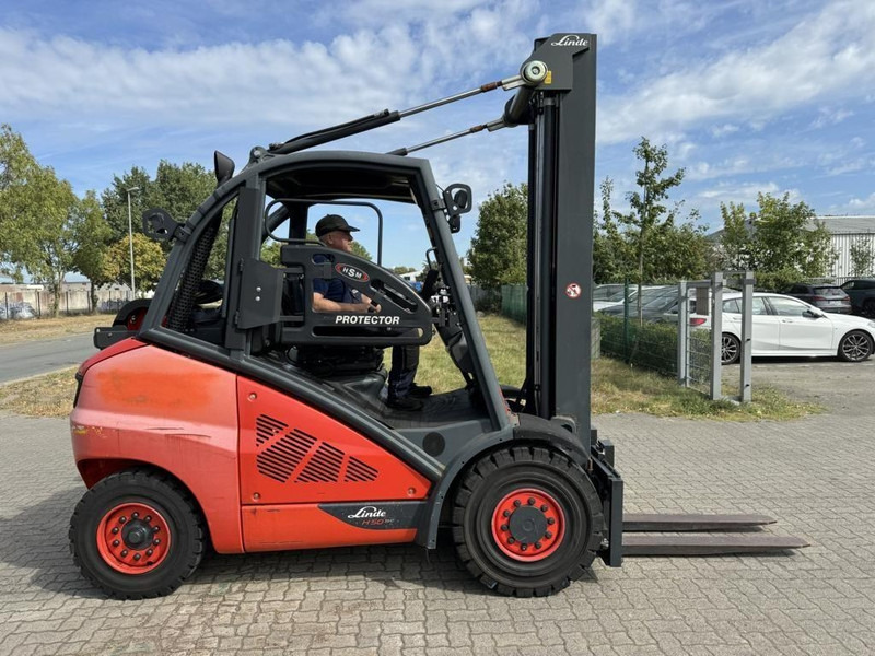 Linde H50T - Gázüzemű targonca: 1 kép. Linde H50T - Gázüzemű targonca: 1 kép.