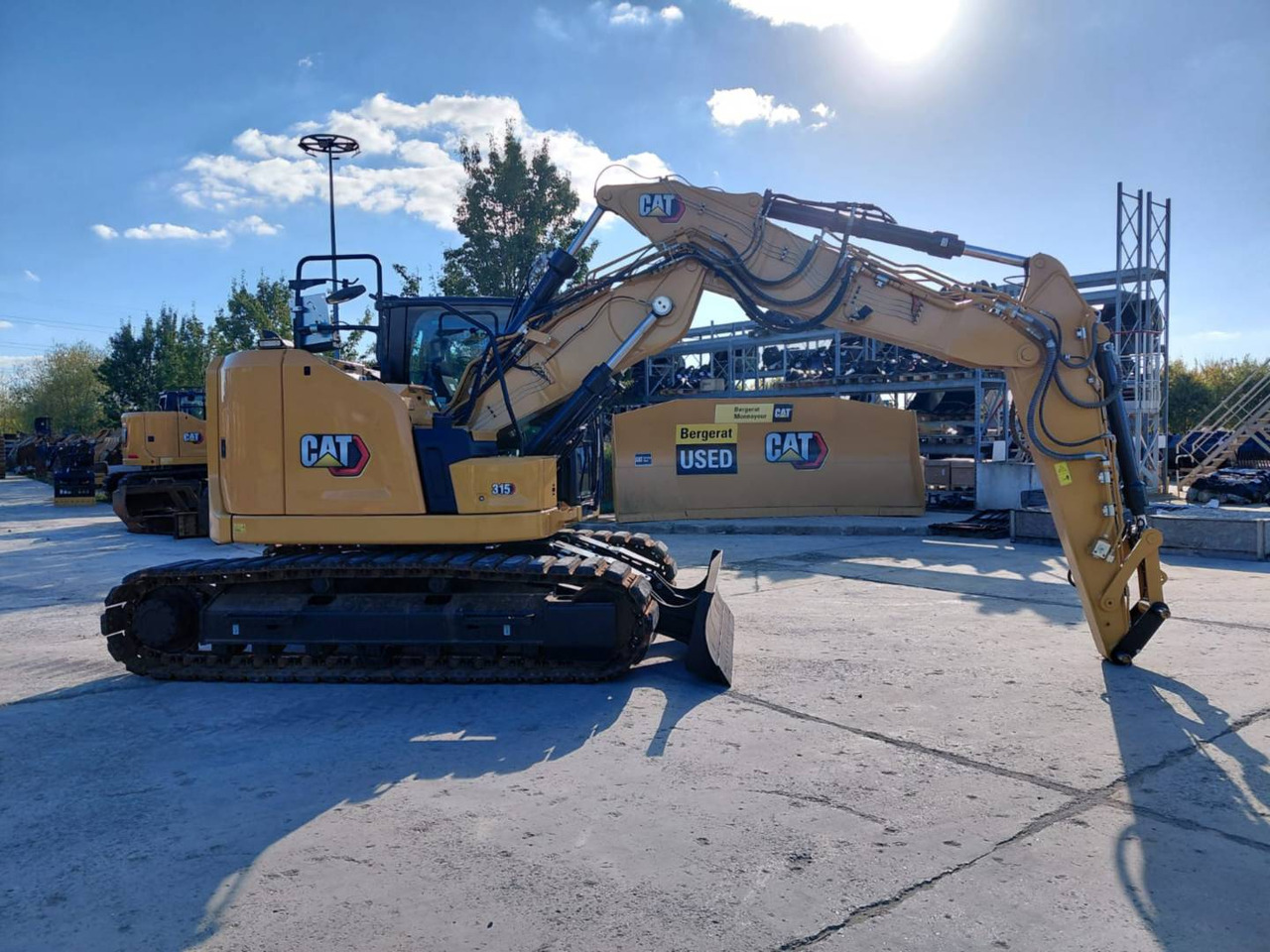 CAT 315 - Lánctalpas kotró: 2 kép. CAT 315 - Lánctalpas kotró: 2 kép.