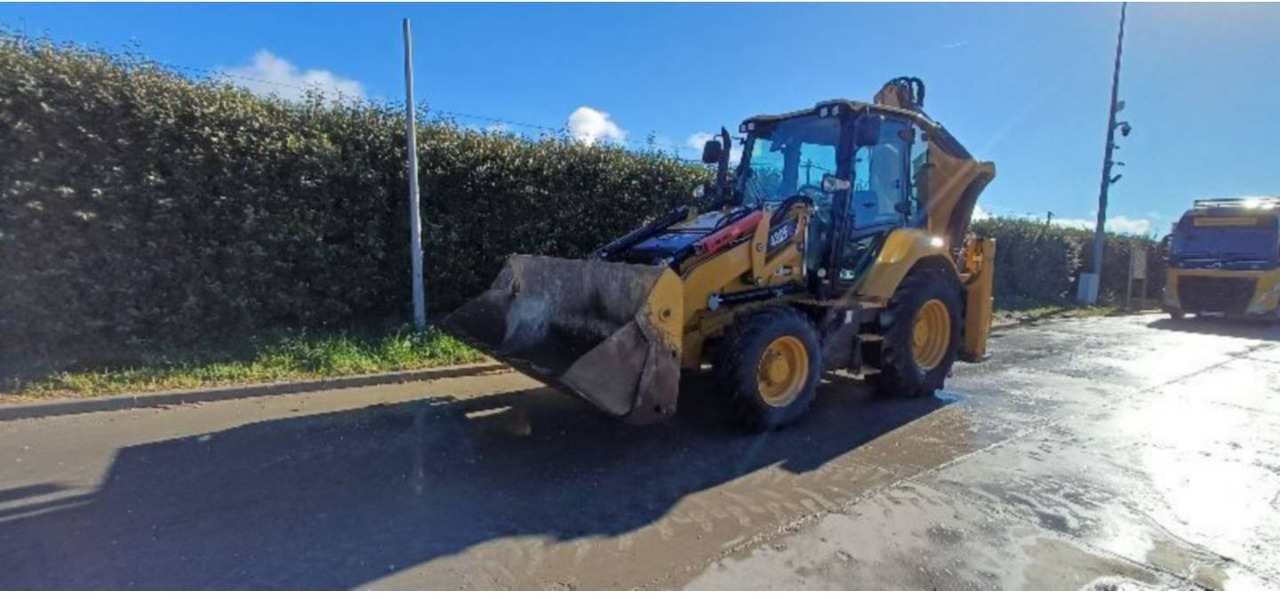 Kotrórakodó CAT 432F2: 10 kép.