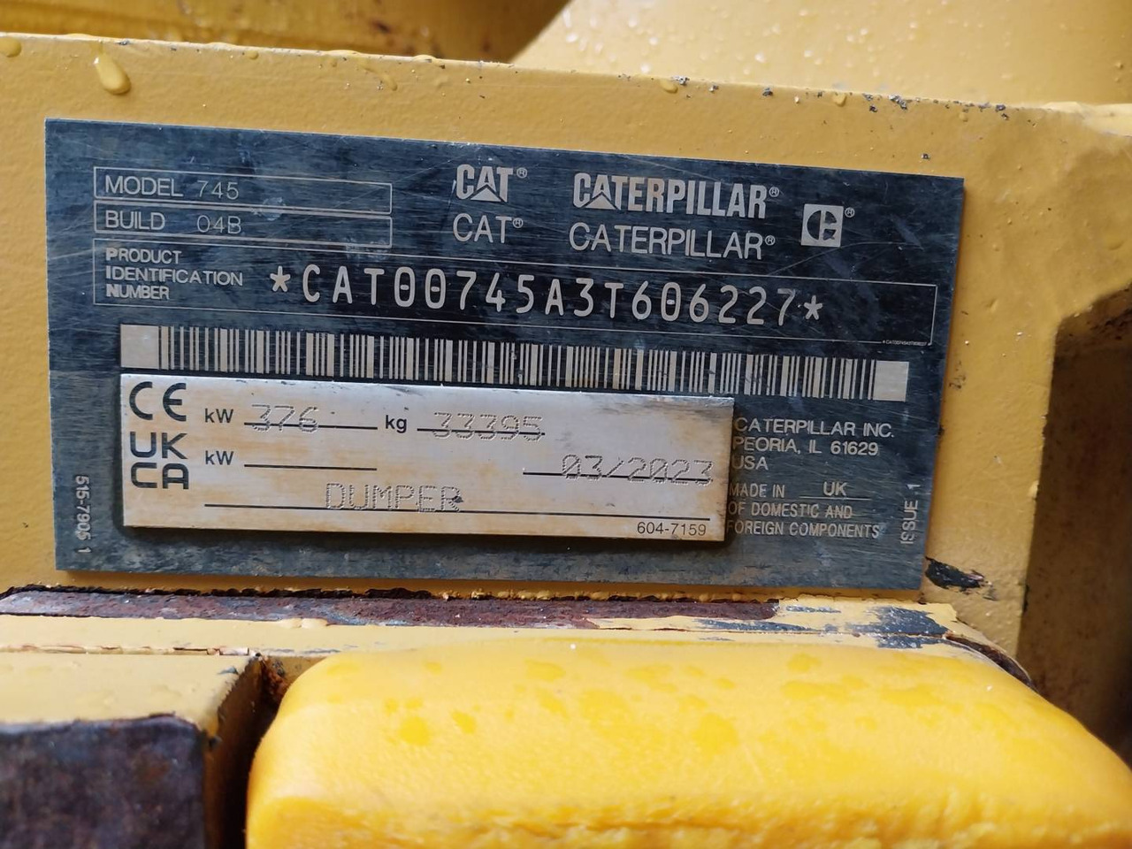 CAT 745 - Csuklós dömper: 5 kép. CAT 745 - Csuklós dömper: 5 kép.
