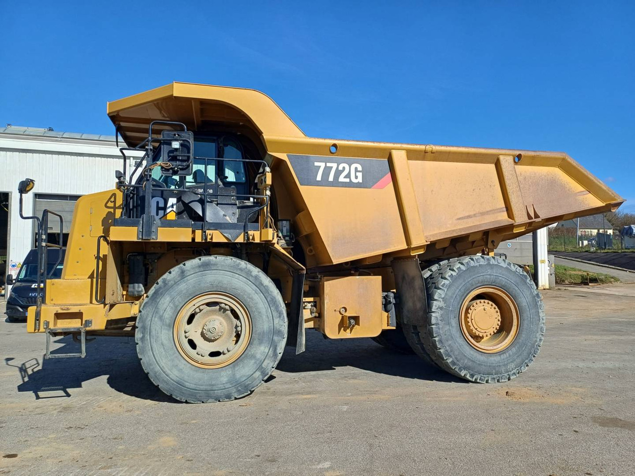 CAT 772G - Bánya teherautó: 2 kép. CAT 772G - Bánya teherautó: 2 kép.