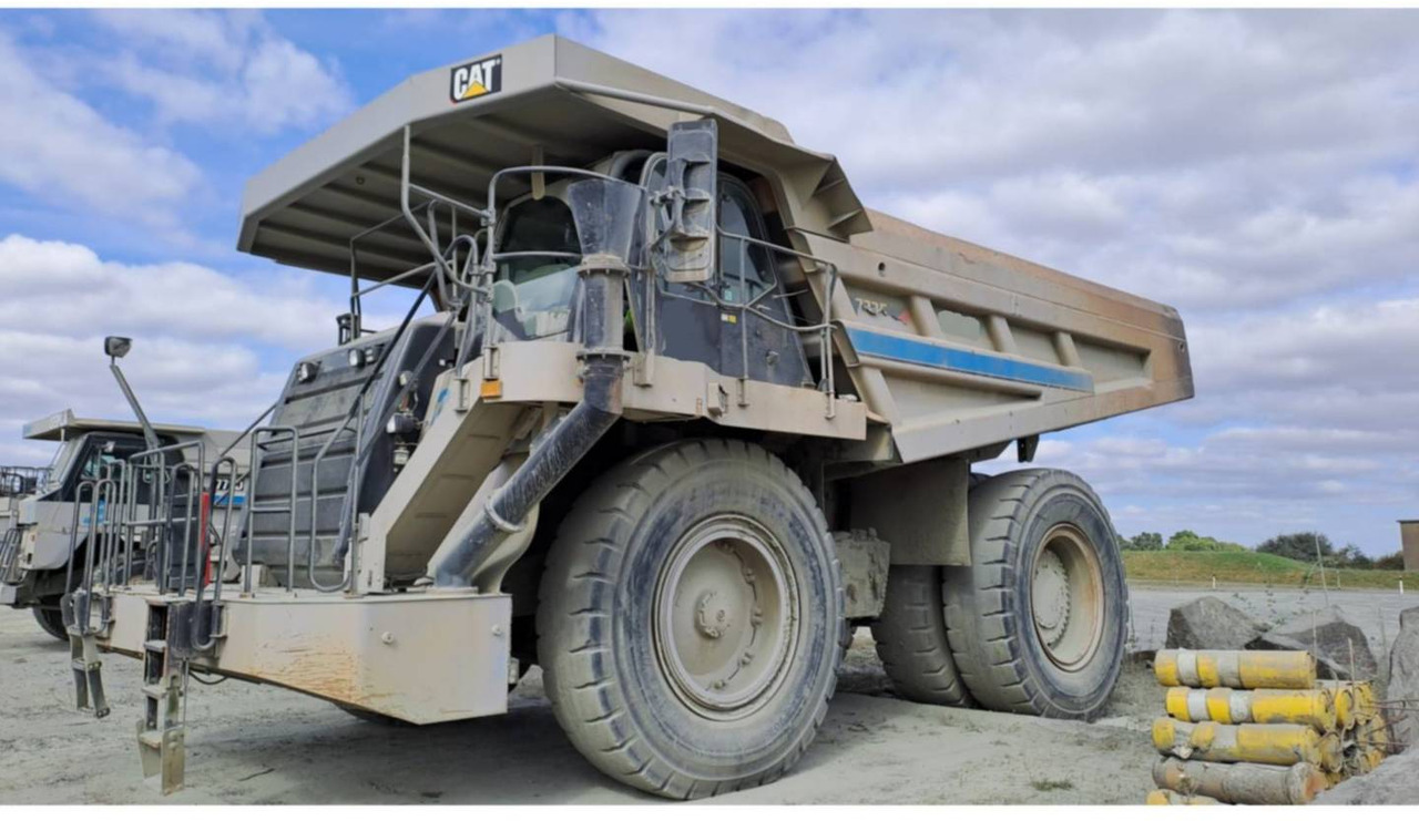 CAT 777F - Bánya teherautó: 1 kép. CAT 777F - Bánya teherautó: 1 kép.
