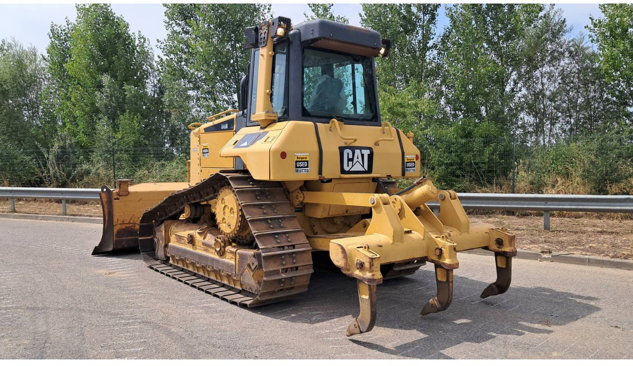 CAT D6NXL - Buldózer: 4 kép. CAT D6NXL - Buldózer: 4 kép.