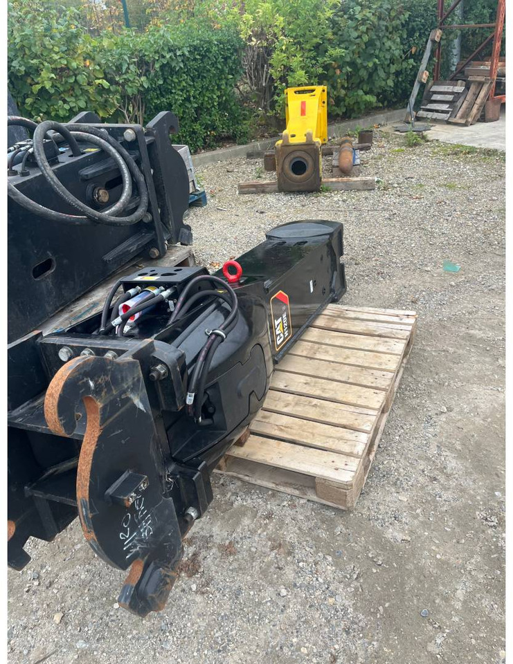 CAT H120S/CW40S/BRH - Hidraulikus törőfej: 2 kép. CAT H120S/CW40S/BRH - Hidraulikus törőfej: 2 kép.