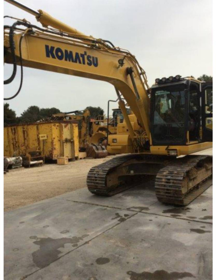 KOMATSU PC170.11 - Lánctalpas kotró: 3 kép. KOMATSU PC170.11 - Lánctalpas kotró: 3 kép.