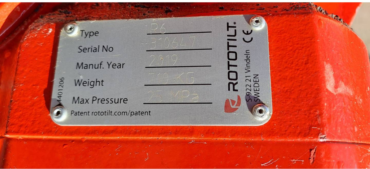 ROTOTILT R6/ROTOTILT/CW40S - Tiltrotátor: 2 kép. ROTOTILT R6/ROTOTILT/CW40S - Tiltrotátor: 2 kép.