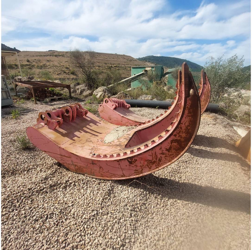 WIMMER HARTSTAHL GMBH PINCE/WIMMER/GRAPPLE/MODEL 6.5 - Polip kanál - Építőipari gépek: 4 kép. WIMMER HARTSTAHL GMBH PINCE/WIMMER/GRAPPLE/MODEL 6.5 - Polip kanál - Építőipari gépek: 4 kép.