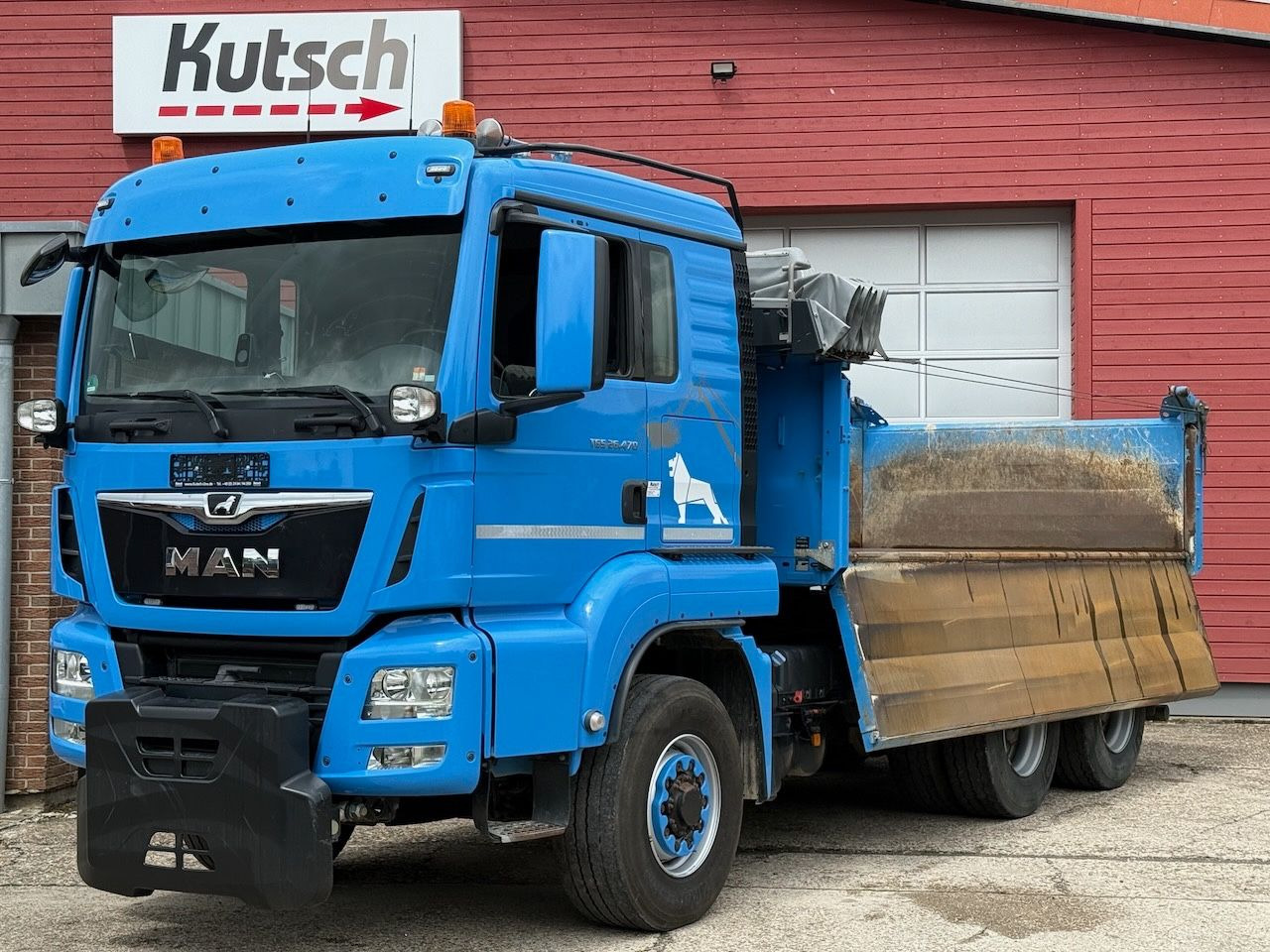 MAN TGS 26.470BL 6x6H, el. Plane, Bordm, Schneepl. - Billenőplatós teherautó: 2 kép. MAN TGS 26.470BL 6x6H, el. Plane, Bordm, Schneepl. - Billenőplatós teherautó: 2 kép.