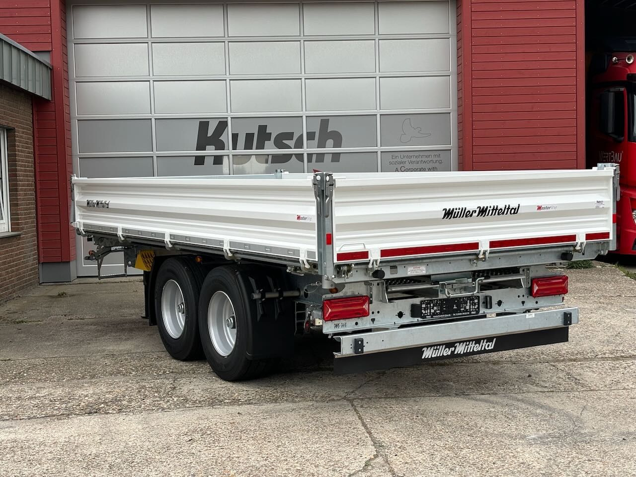 Müller-Mitteltal KA-TA-R 11,9/024 Breitreifen, Alu-Rampen, LED - Pótkocsi billenőplatós: 4 kép. Müller-Mitteltal KA-TA-R 11,9/024 Breitreifen, Alu-Rampen, LED - Pótkocsi billenőplatós: 4 kép.