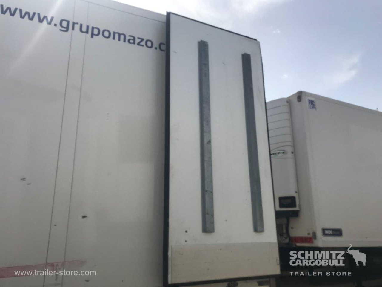 SCHMITZ Semiremolque Frigo Standard - Félpótkocsi hőszigetelt: 4 kép. SCHMITZ Semiremolque Frigo Standard - Félpótkocsi hőszigetelt: 4 kép.