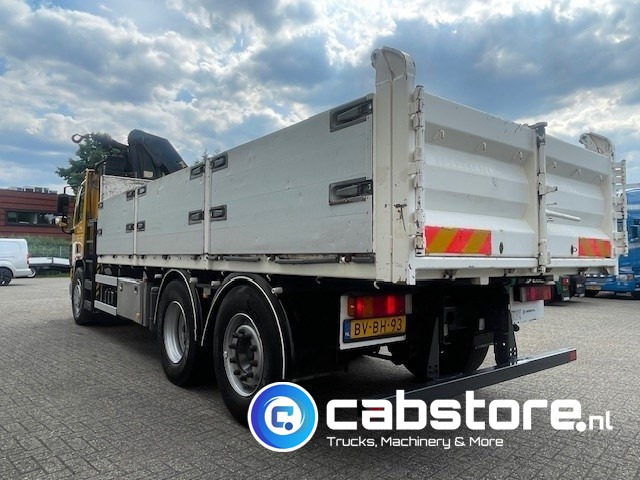 DAF CF 75.310 FAN 6x2 Euro 5 - MANUAL - Bouwjaar 2008 - Kipper - Palfinger PK 15002 Performance - Km 550.899 - Good condition! - Billenőplatós teherautó, Darus autó: 5 kép. DAF CF 75.310 FAN 6x2 Euro 5 - MANUAL - Bouwjaar 2008 - Kipper - Palfinger PK 15002 Performance - Km 550.899 - Good condition! - Billenőplatós teherautó, Darus autó: 5 kép.