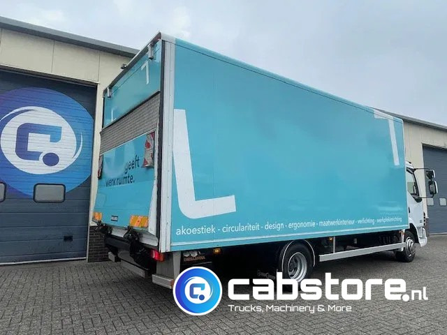DAF LF 45 .180 4x2 Bakwagen - 12 Ton's - MANUAL - Airco - Year 2007 - Dobozos felépítményű teherautó: 4 kép. DAF LF 45 .180 4x2 Bakwagen - 12 Ton's - MANUAL - Airco - Year 2007 - Dobozos felépítményű teherautó: 4 kép.