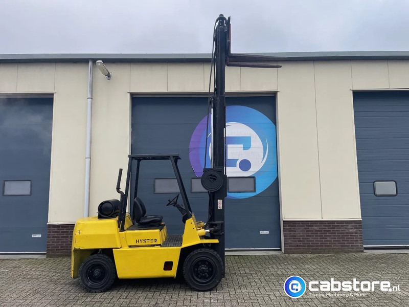 Hyster H4.00 XLS-6 hef truck - Forklift - Gabelstapler - Good condition - Gázüzemű targonca: 2 kép. Hyster H4.00 XLS-6 hef truck - Forklift - Gabelstapler - Good condition - Gázüzemű targonca: 2 kép.