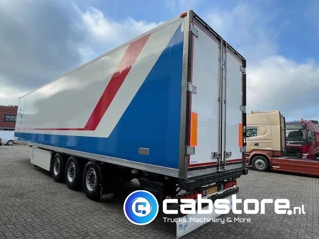 Kögel SVT 24-4 Koeloplegger Frigo trailer - Kuhlauflieger - Year 2018 - Doppelstock - Liftaxle- HOURS 4373 !! - CARRIER Vector 1950 - Good condition ! - Félpótkocsi hűtős: 3 kép. Kögel SVT 24-4 Koeloplegger Frigo trailer - Kuhlauflieger - Year 2018 - Doppelstock - Liftaxle- HOURS 4373 !! - CARRIER Vector 1950 - Good condition ! - Félpótkocsi hűtős: 3 kép.
