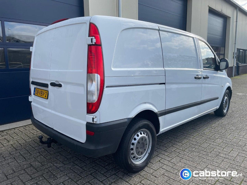 Mercedes-Benz Vito 109 CDI Panal Van - Gesloten bestelwagen - Bouwjaar 2006 - Trekhaak - Kis furgon: 4 kép. Mercedes-Benz Vito 109 CDI Panal Van - Gesloten bestelwagen - Bouwjaar 2006 - Trekhaak - Kis furgon: 4 kép.