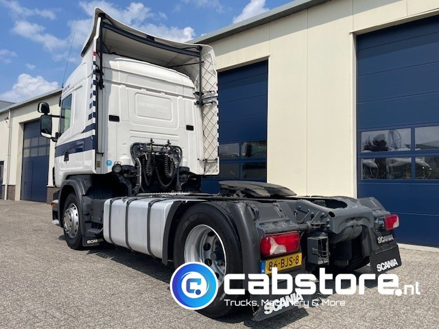 Scania G400 LA4X2MNA Euro 5 - RETARDER - Highline - Diff lock - Airco - Bouwjaar 2013 - 2x Dieseltanks - Nyergesvontató: 3 kép. Scania G400 LA4X2MNA Euro 5 - RETARDER - Highline - Diff lock - Airco - Bouwjaar 2013 - 2x Dieseltanks - Nyergesvontató: 3 kép.