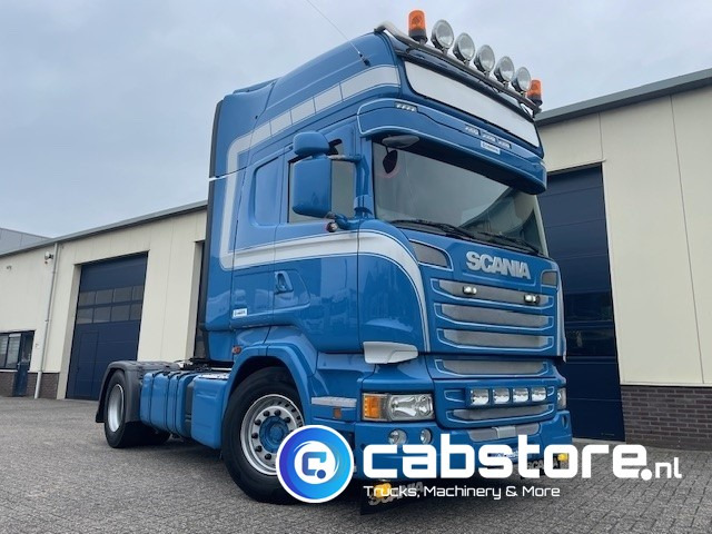 Scania R450 LA4X2MNA Euro 6 Topline Scania R450 LA4X2MNA Euro 6 - Topline - 2 Dieseltanks - Bouwjaar 2015 - Good condition - Nyergesvontató: 1 kép. Scania R450 LA4X2MNA Euro 6 Topline Scania R450 LA4X2MNA Euro 6 - Topline - 2 Dieseltanks - Bouwjaar 2015 - Good condition - Nyergesvontató: 1 kép.