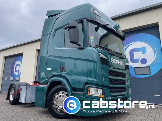 Scania R450 Scania R450 A4X2NA Euro 6 - RETARDER - Highline - Year 2017 - PTO prepared - Km 823.732 - Good condition! - Nyergesvontató: 3 kép. Scania R450 Scania R450 A4X2NA Euro 6 - RETARDER - Highline - Year 2017 - PTO prepared - Km 823.732 - Good condition! - Nyergesvontató: 3 kép.