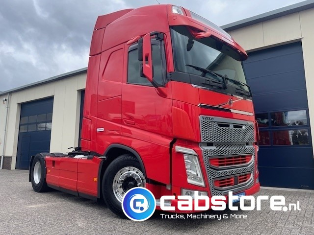 Volvo FH 500 4x2 Euro 6 - Globetrotter - VEB+ Brake - Hydraulic unit - Bouwjaar 2013 - Nyergesvontató: 1 kép. Volvo FH 500 4x2 Euro 6 - Globetrotter - VEB+ Brake - Hydraulic unit - Bouwjaar 2013 - Nyergesvontató: 1 kép.