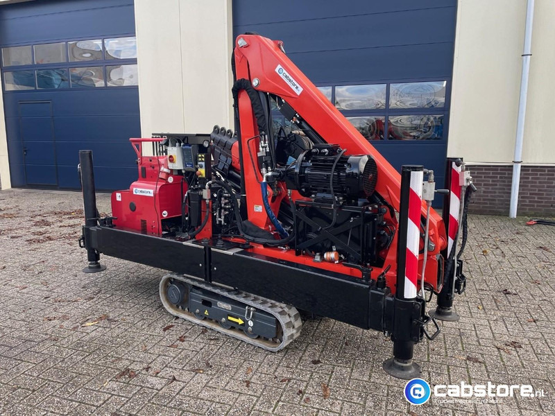 Palfinger PK 3400 S028-SK-A Minikraan Rups - Honda GX390 Benzine - 380 V - Hybride - Spin - Lier - Bouwjaar 2012 - Draaiuren 1783 - Werkhoogte 12,5 meter - Afstandsbediening - Mini daru: 5 kép. Palfinger PK 3400 S028-SK-A Minikraan Rups - Honda GX390 Benzine - 380 V - Hybride - Spin - Lier - Bouwjaar 2012 - Draaiuren 1783 - Werkhoogte 12,5 meter - Afstandsbediening - Mini daru: 5 kép.