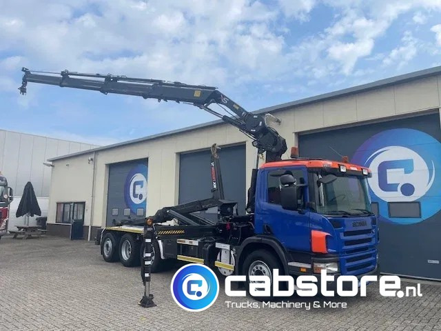 Scania P380 LB 8x4*4 HNA Euro 5 - HIAB 211 E-3 Hipro Crane with remote control + Multilift XR26S61 Hooklift - Year 2009 - Km 336.501 !! - Good condition - Darus autó: 1 kép. Scania P380 LB 8x4*4 HNA Euro 5 - HIAB 211 E-3 Hipro Crane with remote control + Multilift XR26S61 Hooklift - Year 2009 - Km 336.501 !! - Good condition - Darus autó: 1 kép.