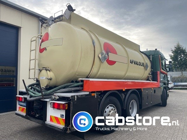 Scania R 420 LB 6X2*4 HNA - Tankwagen - ADR - Bouwjaar 2006 - 16.200 Liter - Weegsysteem - km 832.400 - Olietanks - Tartályos teherautó: 4 kép. Scania R 420 LB 6X2*4 HNA - Tankwagen - ADR - Bouwjaar 2006 - 16.200 Liter - Weegsysteem - km 832.400 - Olietanks - Tartályos teherautó: 4 kép.