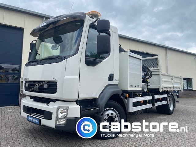 Volvo FL 240 4x2 Euro 5 - Kipper - MKG HLK 45 a2 Autolaadkraan - Bouwjaar 2012 - APK 18-10-2025 - ORIGINAL Km 35.640 !!!! - Good condition !! - Darus autó: 5 kép. Volvo FL 240 4x2 Euro 5 - Kipper - MKG HLK 45 a2 Autolaadkraan - Bouwjaar 2012 - APK 18-10-2025 - ORIGINAL Km 35.640 !!!! - Good condition !! - Darus autó: 5 kép.