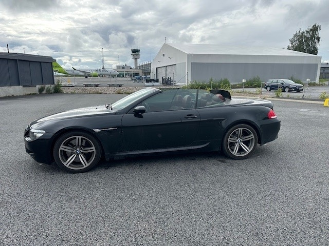 BMW M6 - Autó: 4 kép. BMW M6 - Autó: 4 kép.