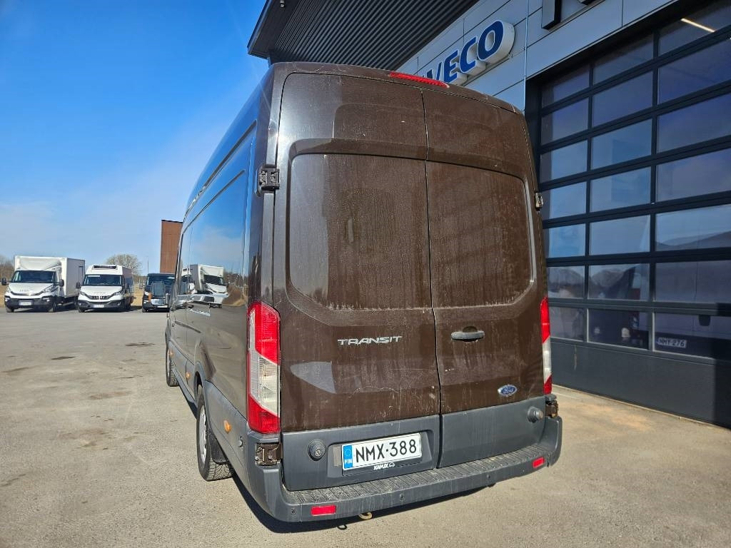 Ford Transit - Furgon: 4 kép. Ford Transit - Furgon: 4 kép.