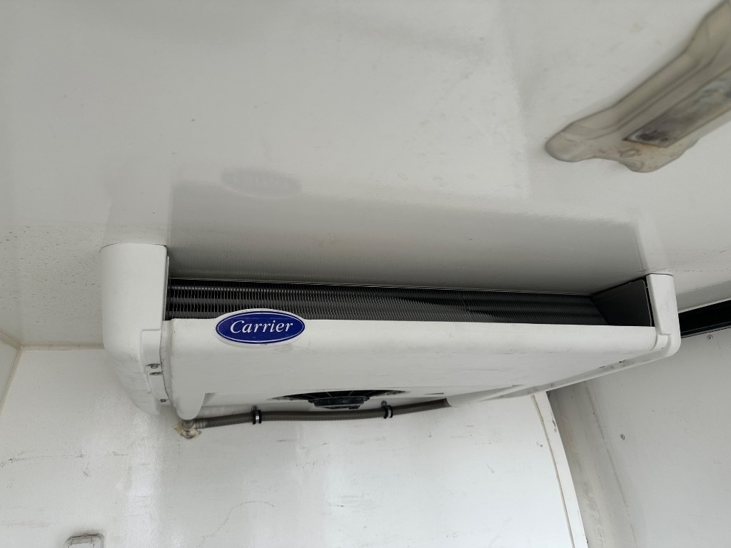 Iveco 35S14N Kylmäkone - Furgon: 5 kép. Iveco 35S14N Kylmäkone - Furgon: 5 kép.