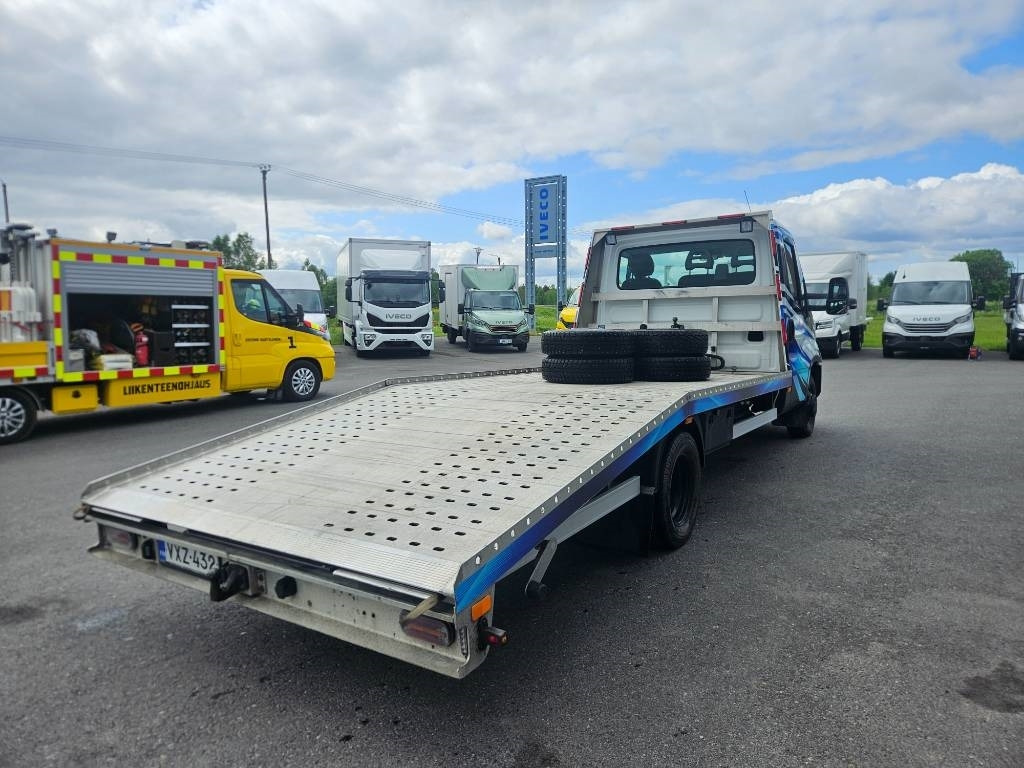 Iveco Daily 50C17 - Vontató: 3 kép. Iveco Daily 50C17 - Vontató: 3 kép.