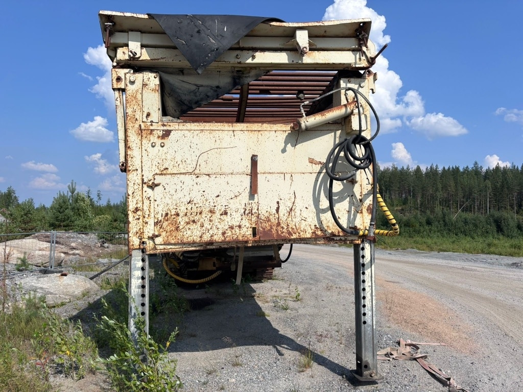 Metso Nordberg ST 356 - Osztályozó berendezés: 5 kép. Metso Nordberg ST 356 - Osztályozó berendezés: 5 kép.