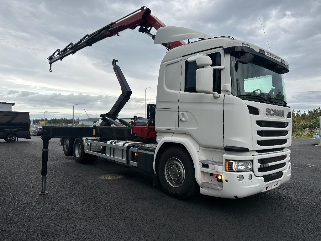 Scania G450 6x2*4 HMF 2120 - Darus autó: 3 kép. Scania G450 6x2*4 HMF 2120 - Darus autó: 3 kép.