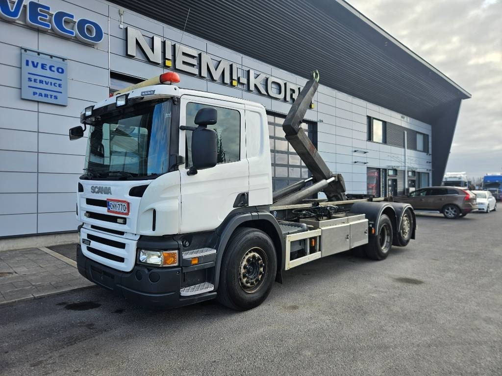 Scania P380 6x2*4 - Horgos rakodó teherautó: 1 kép. Scania P380 6x2*4 - Horgos rakodó teherautó: 1 kép.