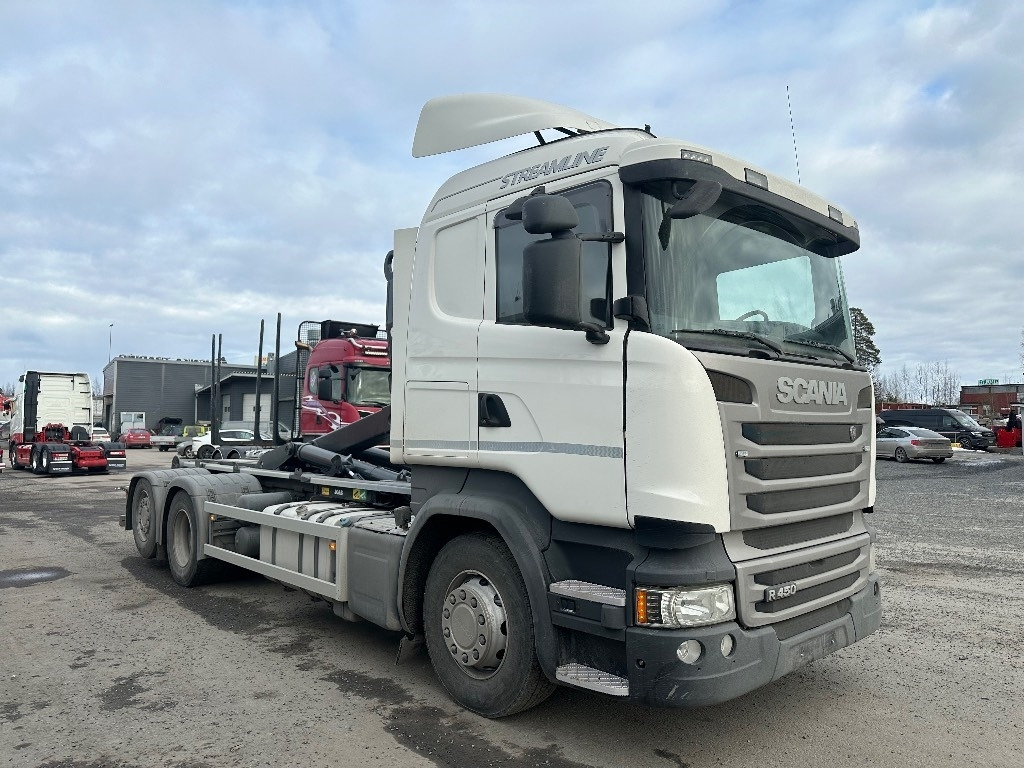 Scania R 450 6x2*4 - Horgos rakodó teherautó: 2 kép. Scania R 450 6x2*4 - Horgos rakodó teherautó: 2 kép.