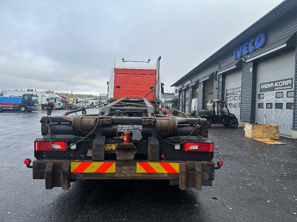 Scania R520 8x2/4 - Teherautó - kábelrendszer: 5 kép. Scania R520 8x2/4 - Teherautó - kábelrendszer: 5 kép.