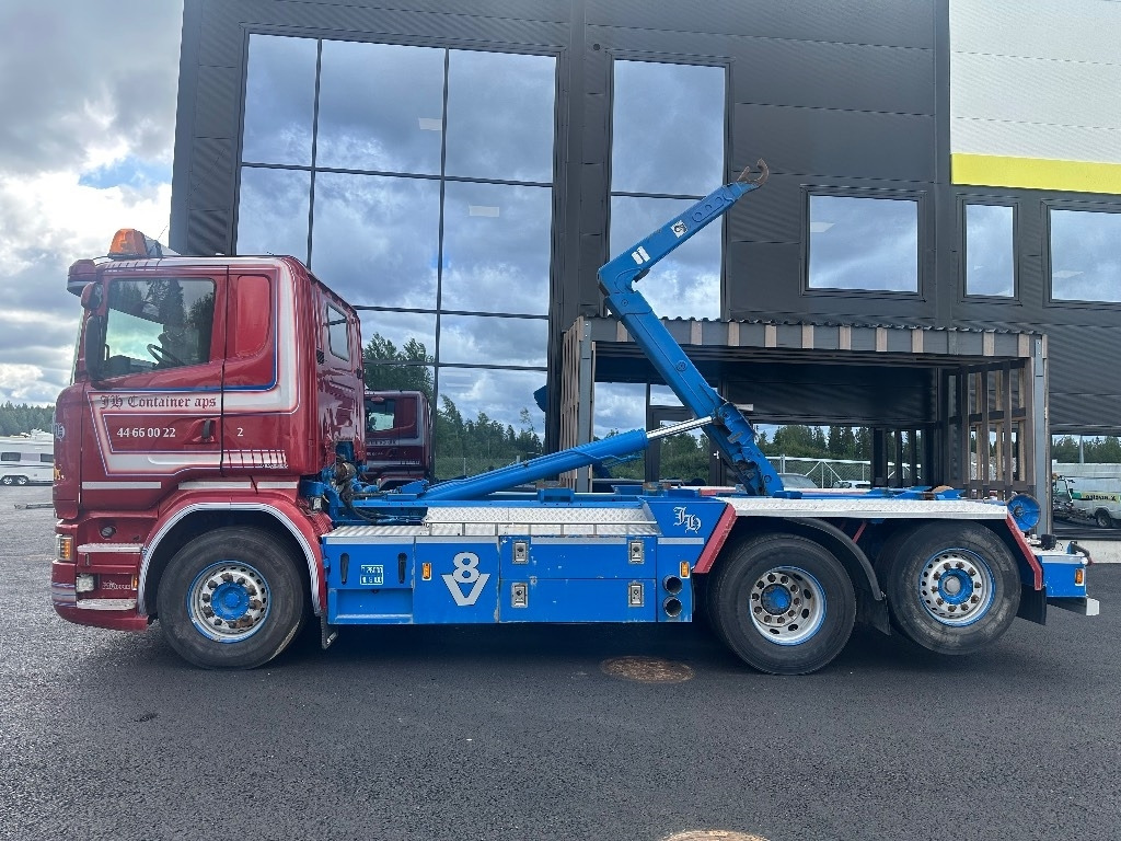 Scania R580 6x2*4 - Horgos rakodó teherautó: 5 kép. Scania R580 6x2*4 - Horgos rakodó teherautó: 5 kép.