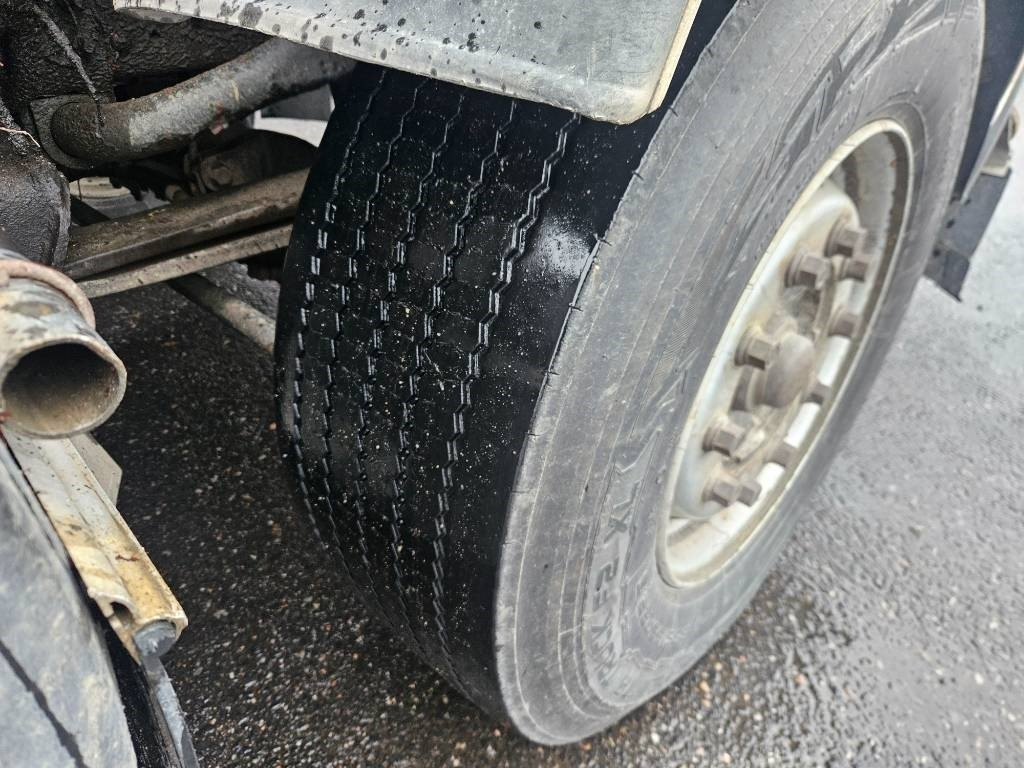 Sisu C600 8x4 kesla 2010 lízing Sisu C600 8x4 kesla 2010: 8 kép. Sisu C600 8x4 kesla 2010 lízing Sisu C600 8x4 kesla 2010: 8 kép.