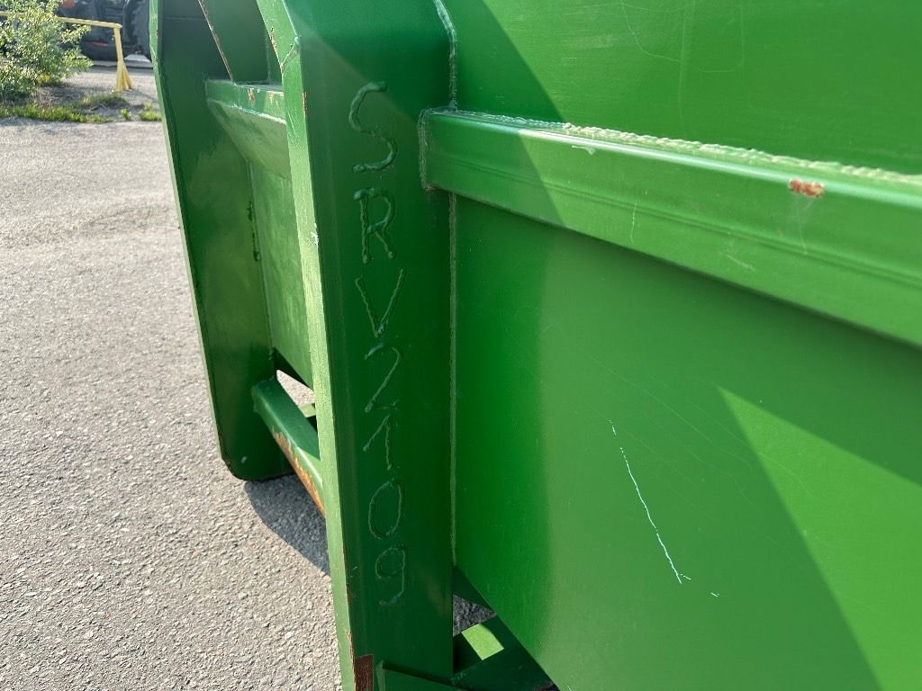 Multiliftes konténer Vaihtolava Roskalava: 8 kép. Multiliftes konténer Vaihtolava Roskalava: 8 kép.