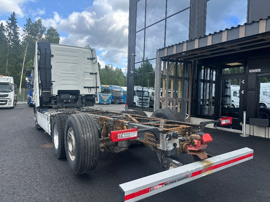 Volvo FH13 540 6x2*4 - Alvaz teherautó: 4 kép. Volvo FH13 540 6x2*4 - Alvaz teherautó: 4 kép.