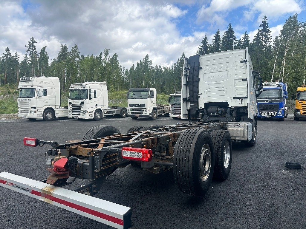 Volvo FH13 540 6x2*4 - Alvaz teherautó: 3 kép. Volvo FH13 540 6x2*4 - Alvaz teherautó: 3 kép.